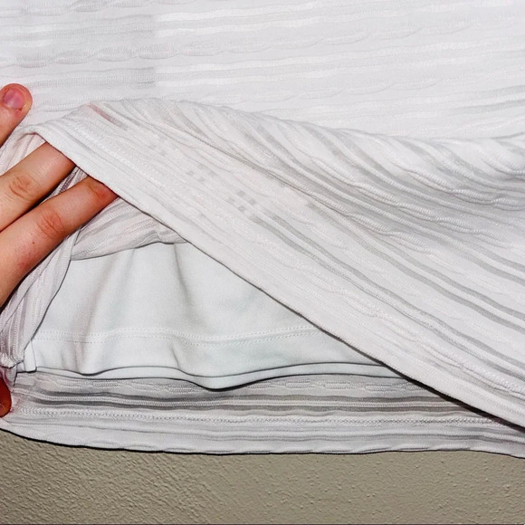 Calvin Klein White Textured Shadow Striped Lined Blouse Large Women’s - Picture 6 of 12